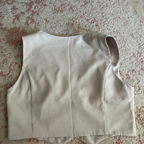 ABERCROMBIE CROPPED VEST - Picture 4 of 4